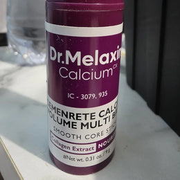 Foto de una compradora — Ximena P.